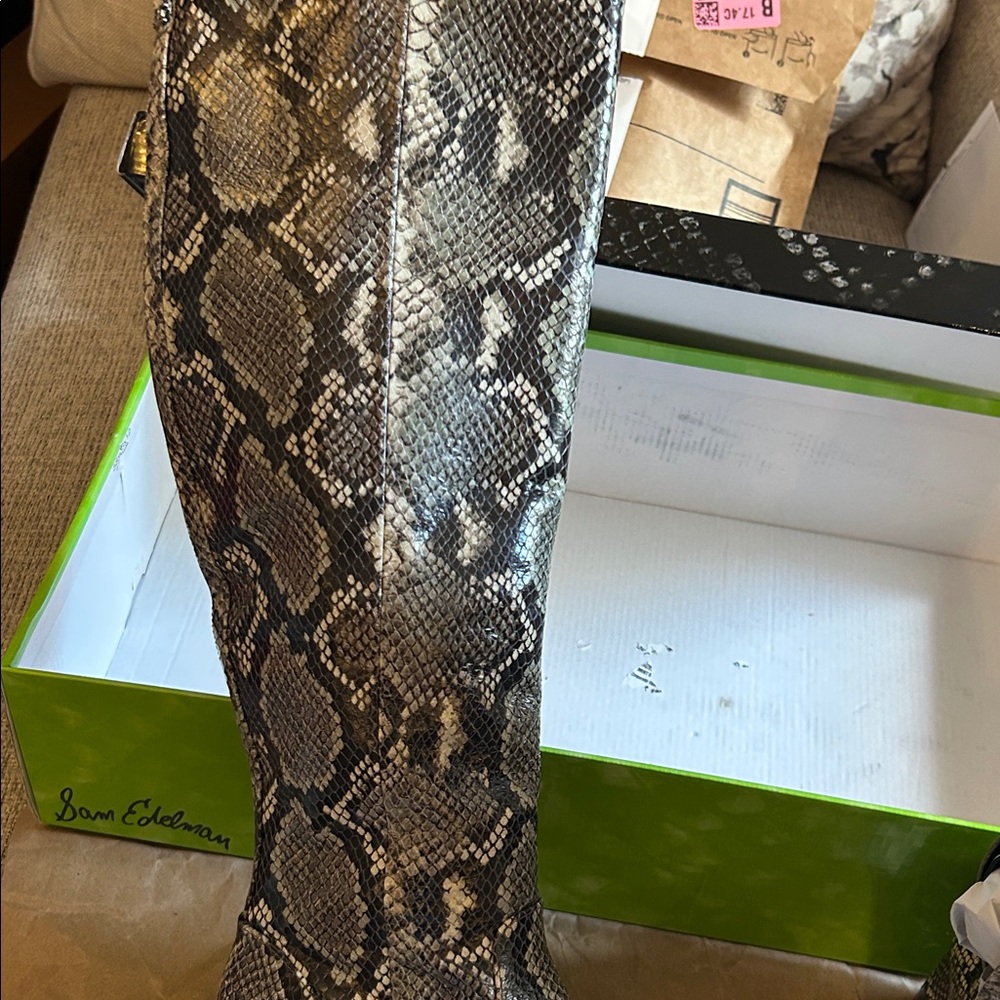 Sam Edelman - Picture 6 of 16